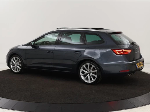 SEAT Leon - Afbeelding 2 van 30