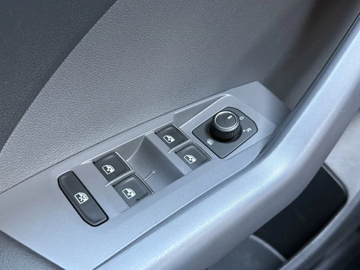 Volkswagen T-Cross - Afbeelding 11 van 30
