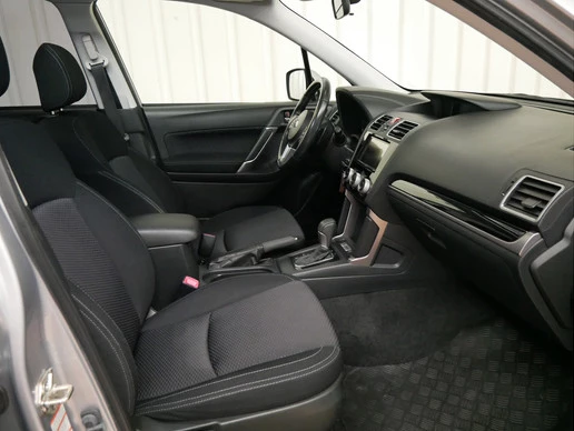 Subaru Forester - Afbeelding 14 van 30