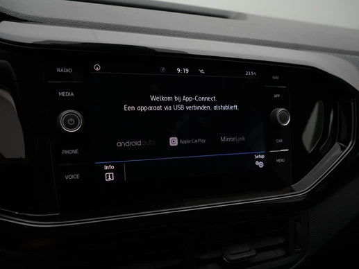 Volkswagen T-Cross - Afbeelding 28 van 30