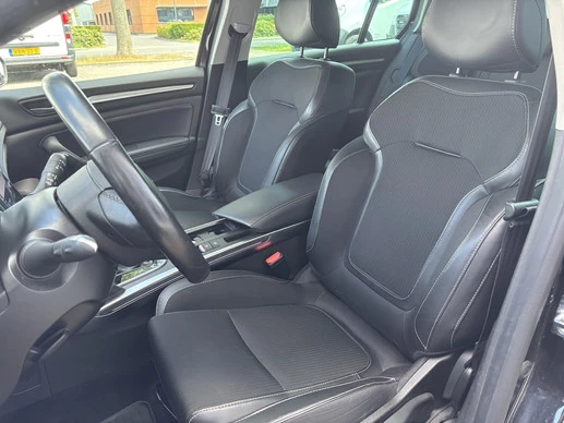 Renault Megane E-Tech - Afbeelding 2 van 30
