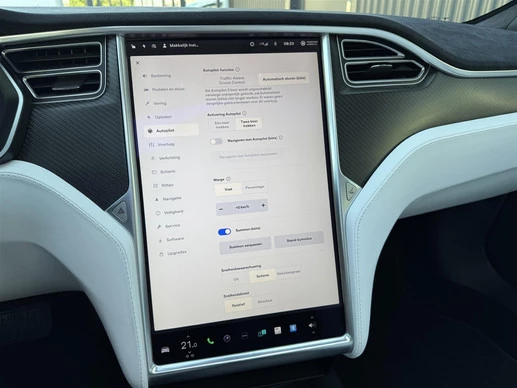 Tesla Model S - Afbeelding 14 van 30