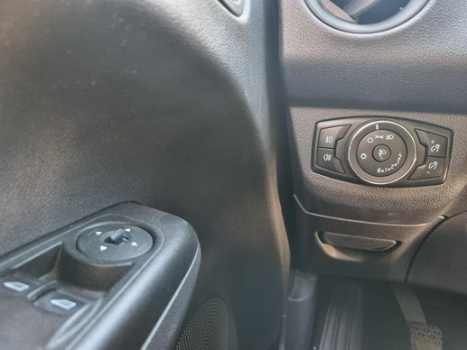 Ford Tourneo Courier - Afbeelding 17 van 24