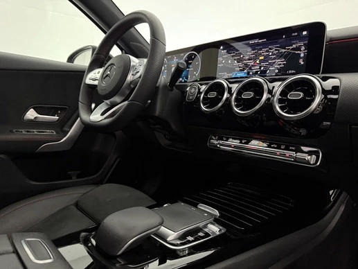 Mercedes-Benz A-Klasse - Afbeelding 13 van 30