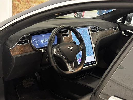 Tesla Model S - Afbeelding 6 van 27