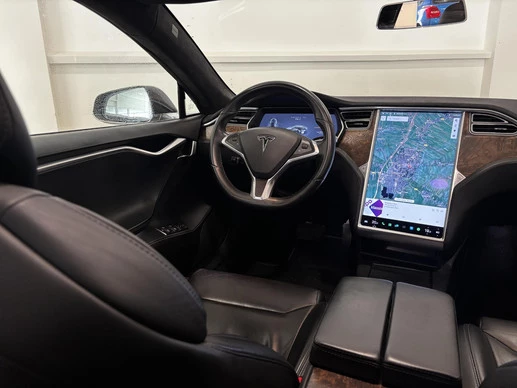 Tesla Model S - Afbeelding 14 van 27