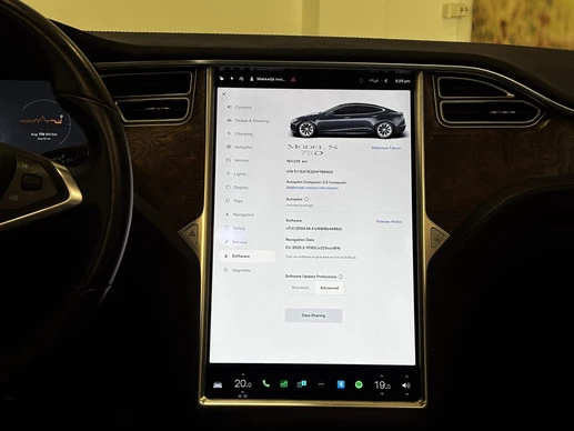 Tesla Model S - Afbeelding 23 van 27
