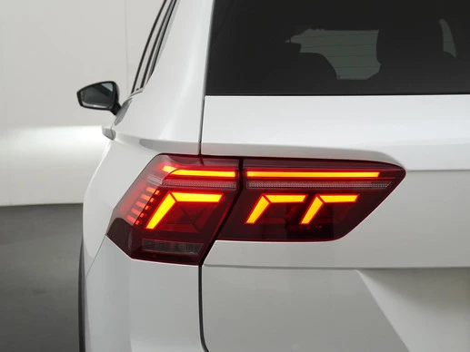 Volkswagen Tiguan - Afbeelding 25 van 30