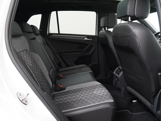 Volkswagen Tiguan - Afbeelding 28 van 30
