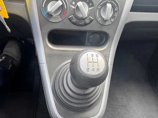Opel Agila - Afbeelding 8 van 21