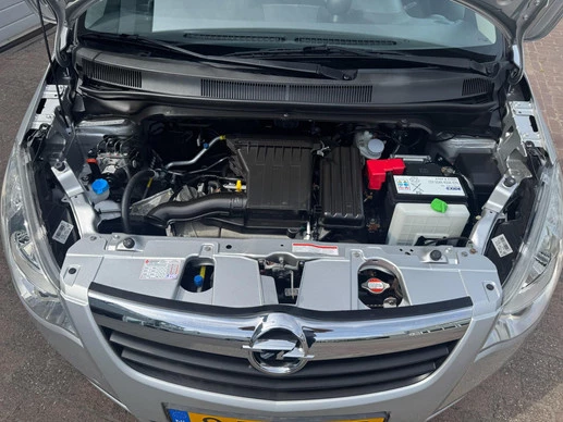 Opel Agila - Afbeelding 19 van 21