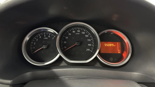 Dacia Logan - Afbeelding 28 van 30