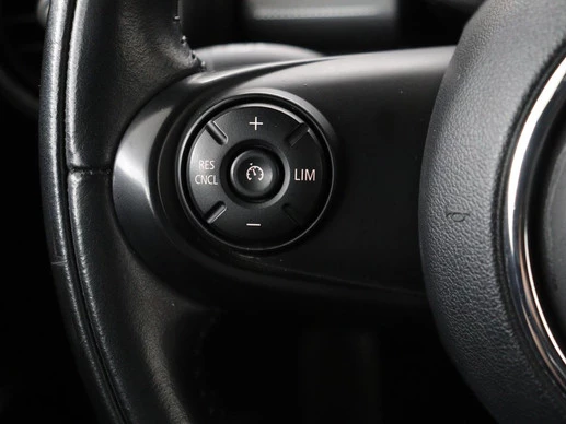 MINI Cooper Cabrio - Afbeelding 16 van 30
