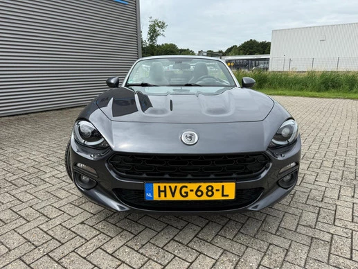 Fiat 124 Spider - Afbeelding 3 van 28