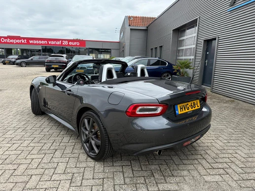Fiat 124 Spider - Afbeelding 9 van 28