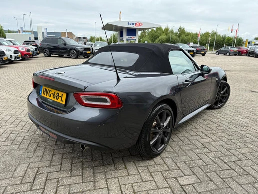 Fiat 124 Spider - Afbeelding 14 van 28