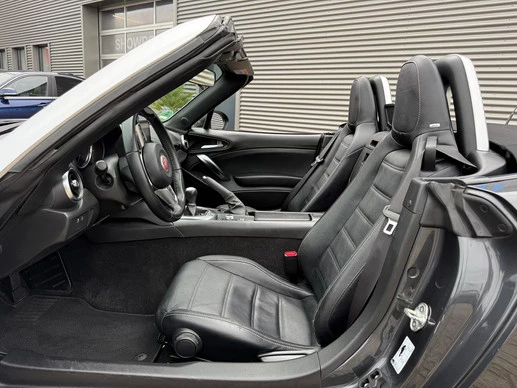 Fiat 124 Spider - Afbeelding 21 van 28