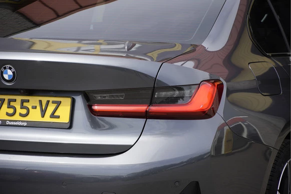 BMW 3 Serie - Afbeelding 9 van 18