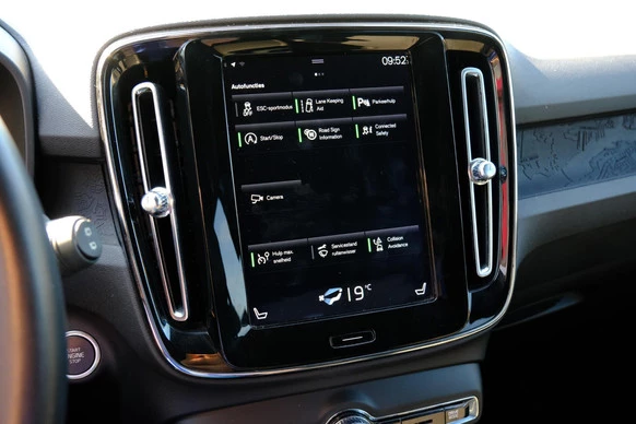 Volvo XC40 - Afbeelding 21 van 30