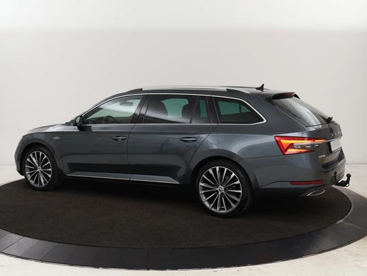 Škoda Superb - Afbeelding 2 van 30