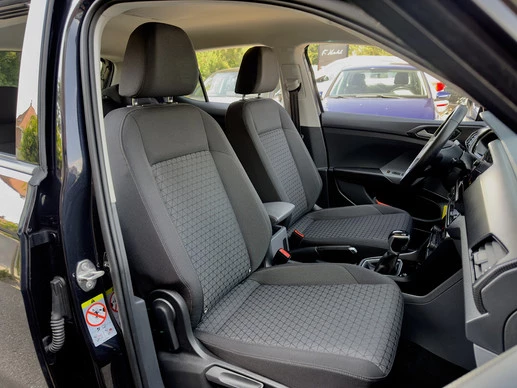 Volkswagen T-Cross - Afbeelding 24 van 27