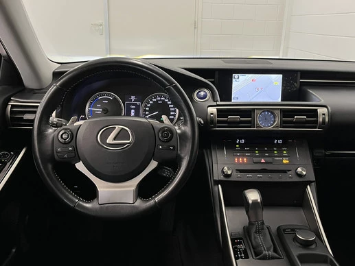 Lexus IS - Afbeelding 5 van 30