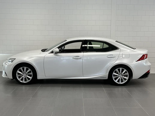 Lexus IS - Afbeelding 8 van 30