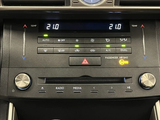 Lexus IS - Afbeelding 26 van 30