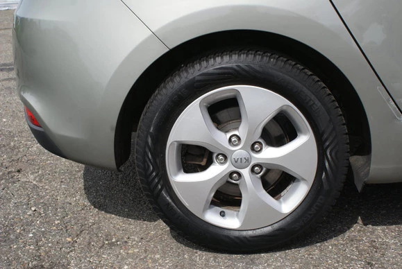 Kia Carens - Afbeelding 3 van 25