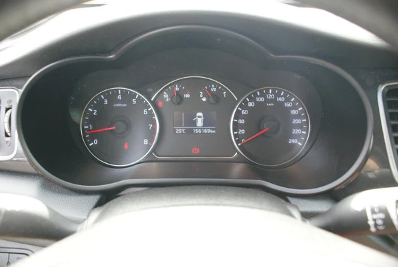 Kia Carens - Afbeelding 21 van 25