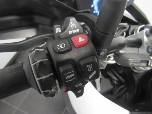 BMW F 750 GS - Afbeelding 8 van 9