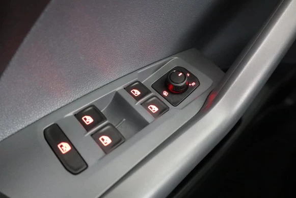 Volkswagen T-Cross - Afbeelding 22 van 24