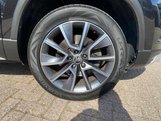 Škoda Karoq - Afbeelding 11 van 30