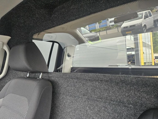 Volkswagen Amarok - Afbeelding 20 van 30