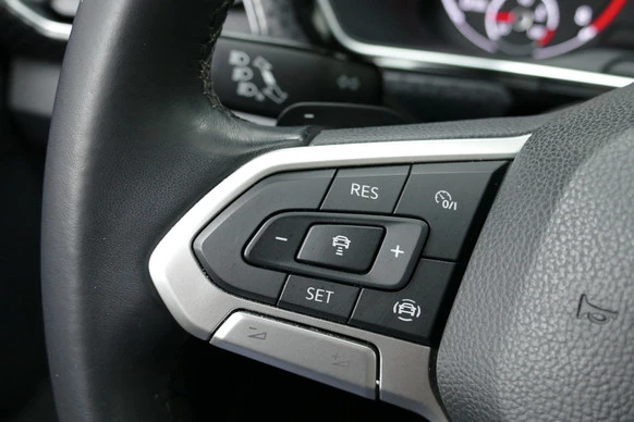 Volkswagen T-Cross - Afbeelding 27 van 30