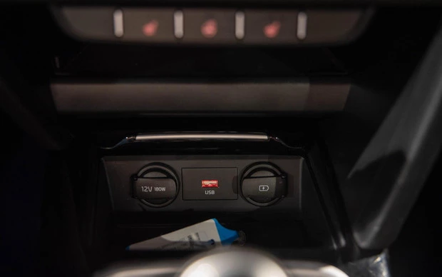 Kia Ceed - Afbeelding 21 van 29