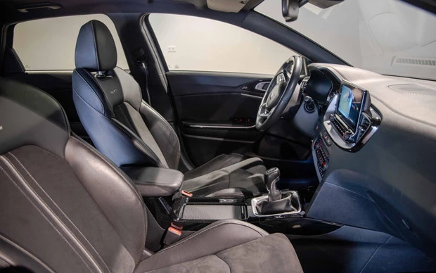 Kia Ceed - Afbeelding 25 van 29