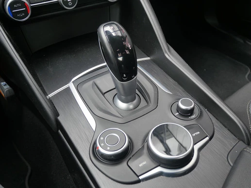 Alfa Romeo Giulia - Afbeelding 11 van 23