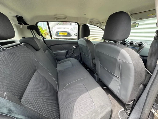 Dacia Sandero - Afbeelding 17 van 27