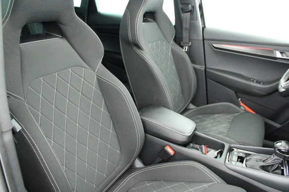 Škoda Karoq - Afbeelding 2 van 30