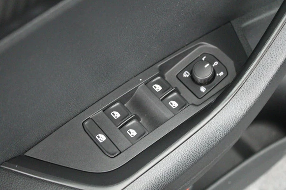 Škoda Karoq - Afbeelding 17 van 30