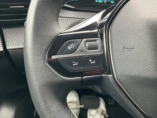 Peugeot e-208 - Afbeelding 17 van 30