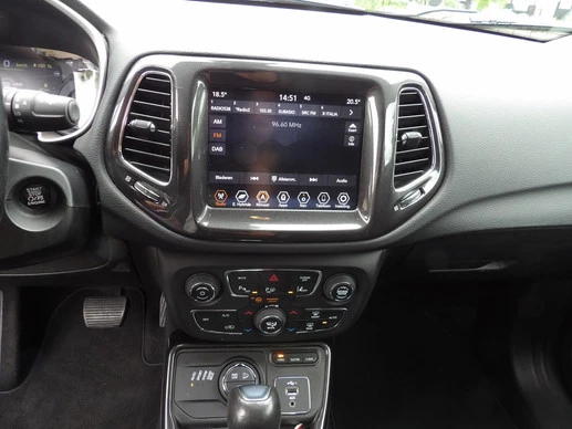Jeep Compass - Afbeelding 16 van 17