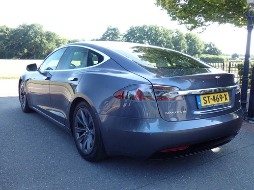 Tesla Model S - Afbeelding 5 van 30