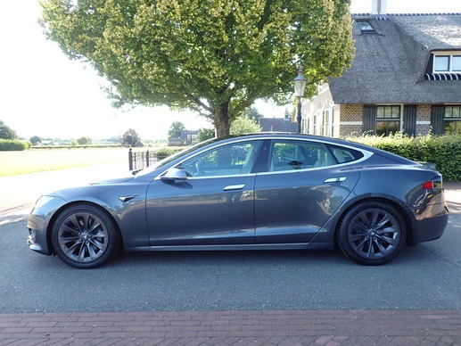 Tesla Model S - Afbeelding 6 van 30