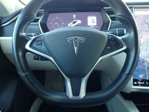 Tesla Model S - Afbeelding 25 van 30