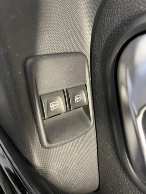 Dacia Sandero - Afbeelding 16 van 30