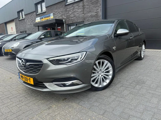 Opel Insignia - Afbeelding 1 van 30