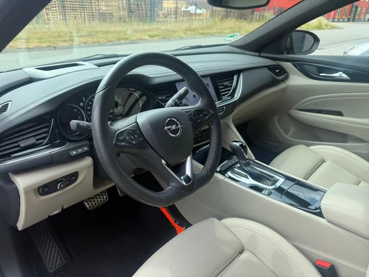 Opel Insignia - Afbeelding 24 van 30
