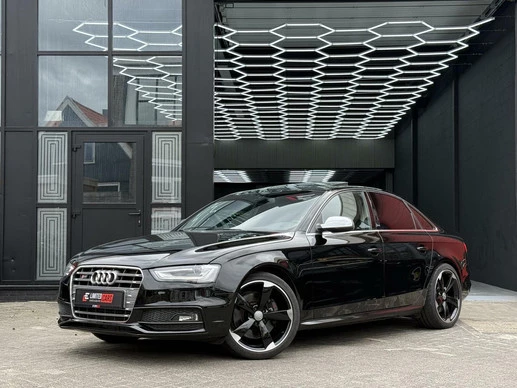 Audi S4 - Afbeelding 1 van 29
